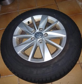 4 Neumáticos con llantas de golf 7 2013