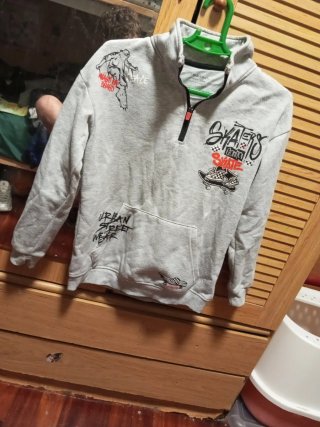 Jersey Skate Gris Pull&Bear