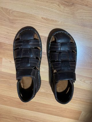 Sandalias de caballero marrones