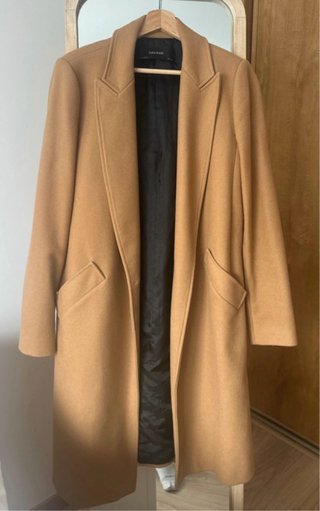 Abrigo de paño Zara color camel