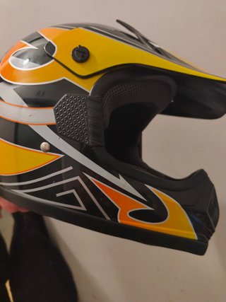 Casco de Moto Talla M (57-58cm)