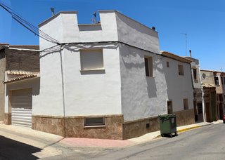 Vivienda en venta con patio seminuevoa