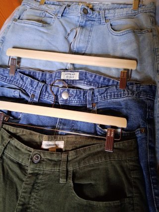 Lote 3 Pantalones Slim Talla 44. 2 jeans 1 pana