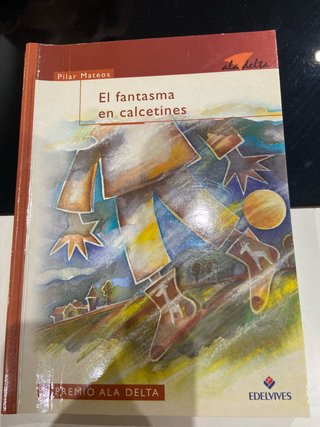 El fantasma en calcetines