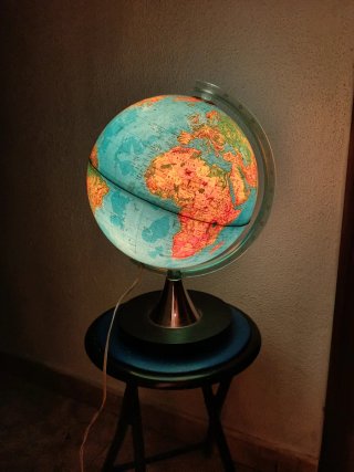 Lámpara Bola del Mundo