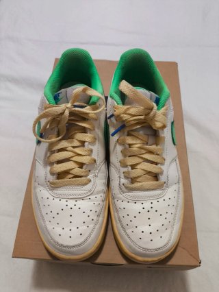 Zapatillas Nike Blancas y Verdes