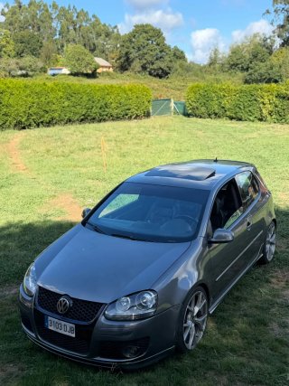 Volkswagen Golf V