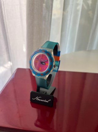 Reloj Retro Novestel