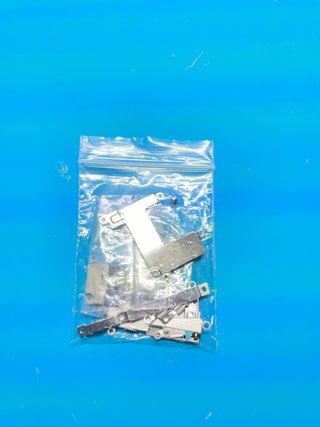 Piezas internas y tornillos para iPhone 13 Pro