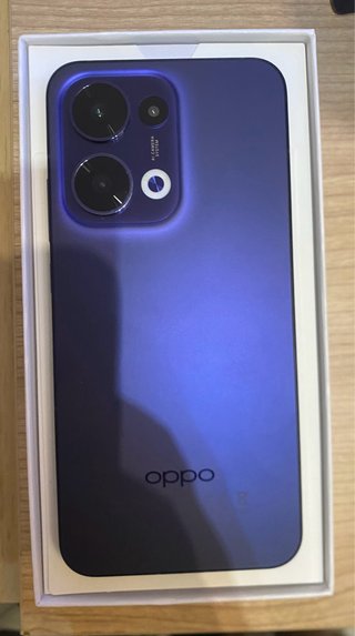 Oppo Reno 13 Violeta