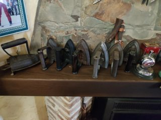 Colección de 8 Planchas Antiguas de Hierro