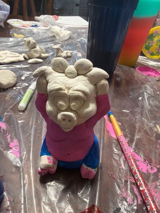 Figura de arcilla artesanal