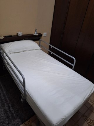URGE VENDER. Cama Articulada 90x190cm