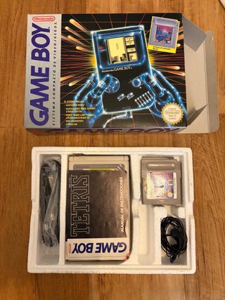 Consola Nintendo Game Boy con Tetris
