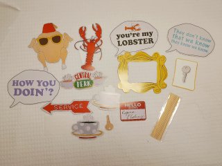 Kit Accesorios Friends para Fiesta