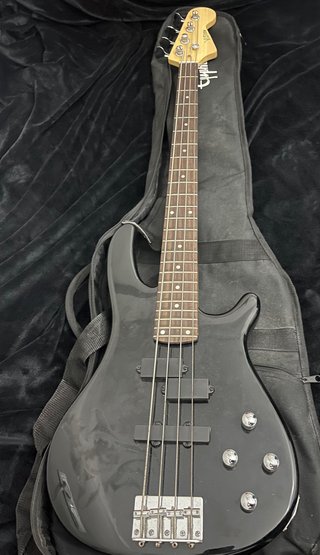 Bajo Eléctrico Negro