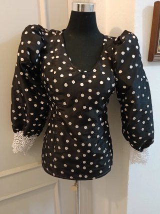 Camisa Aflamencada Negra con Lunares
