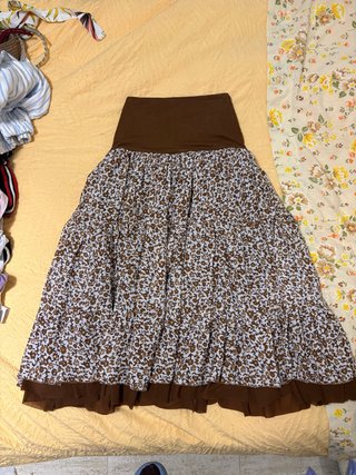 Falda larga estampada marrón