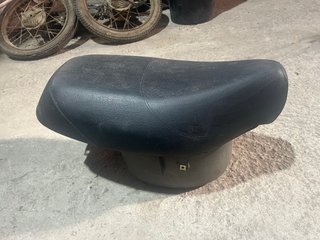 Asiento completo piaggio typhoon