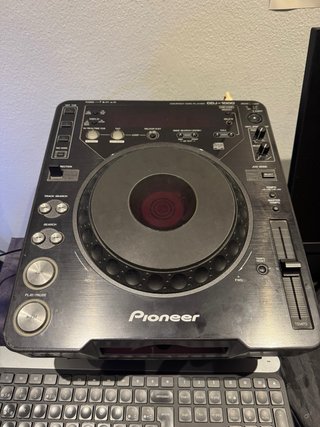 2 Pioneer CDJ-1000 + Interface 2 Rekordbox