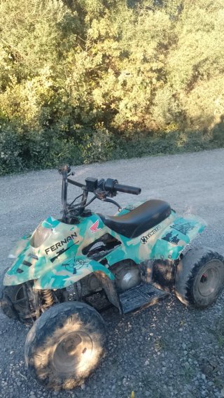 Quad marca Honda