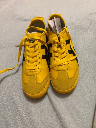 Zapatillas Onitsuka Tiger Amarillas y Negras