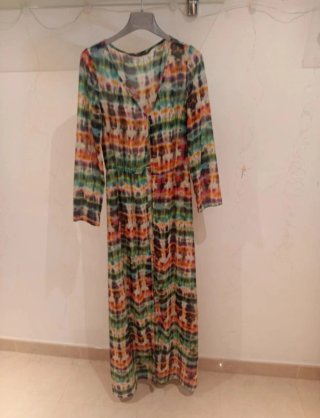 Vestido largo de gasa multicolor