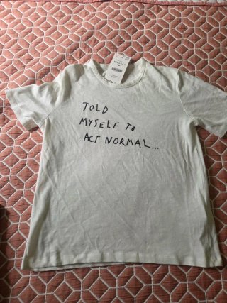 Camiseta zara frase blanca talla M