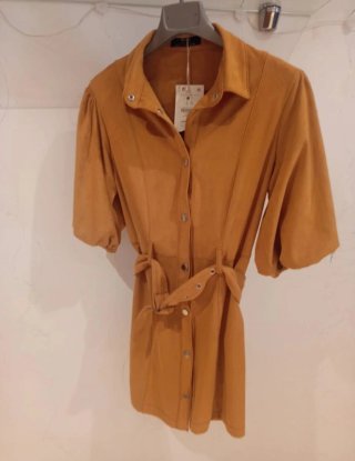 Vestido Mini Antelina con Cinturón