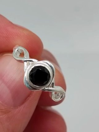 Anillo de Plata de Ley 925 y Ónix