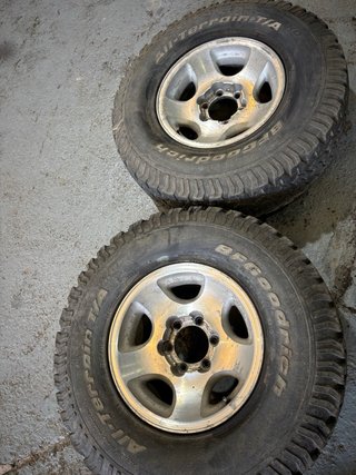 Llantas Toyota HDJ 80 24v
