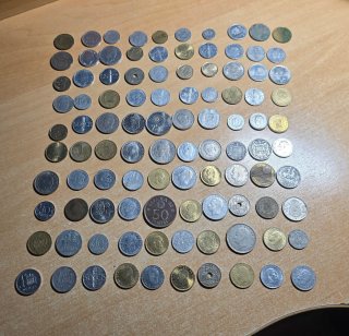 Lote de 100 monedas antiguas de pesetas