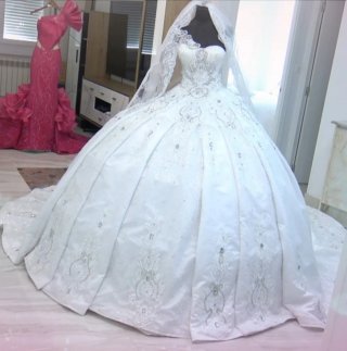 Vestido de Novia Blanco con Pedrería