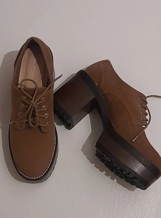 Zapatos Mocasines tipo ante con cuña Pull&Bear