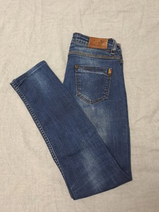 Pantalón vaquero Blue More
