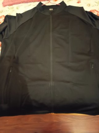Chaqueta de deporte negra