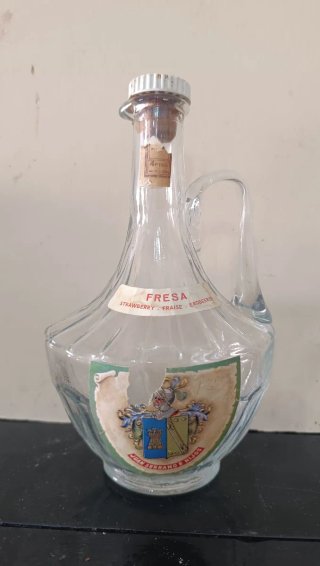 Bottiglia Vintage di Liquore Juan Serrano e Figli