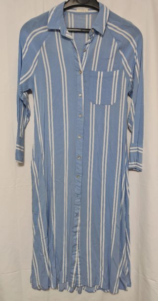 Camisa Larga Azul de Rayas