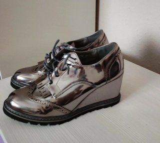 Zapatos  cuña Buonarotti  36