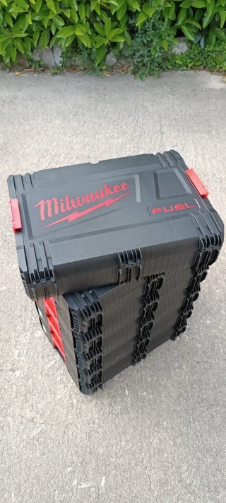 Maletín Milwaukee Fuel