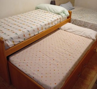 Cama Nido de Madera con Colchones