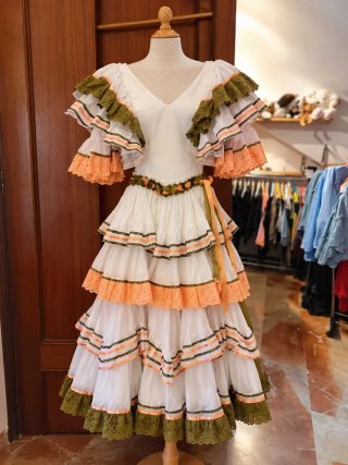Vestido de flamenca blanco y verde