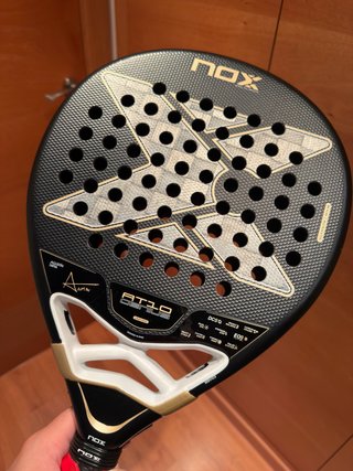 Pala de Pádel Nox AT10 Luxury 18K