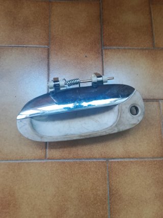Manilla Puerta Delantera Kia Carens (2003-2005)