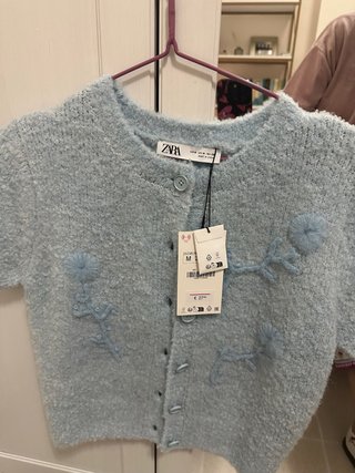 Top de punto Zara azul