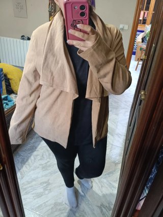 Chaqueta Beige Estilo Casual