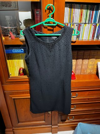 Vestido negro Cortefiel talla L