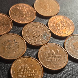 2610222241 Lote 9 Monedas 5 centimos internacional