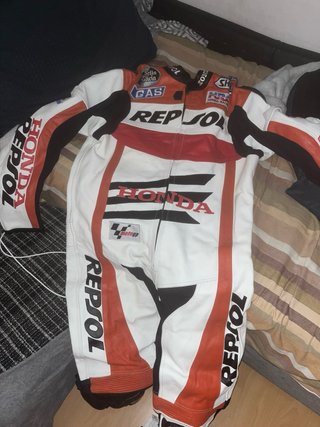 Mono de Cuero Moto Repsol Honda