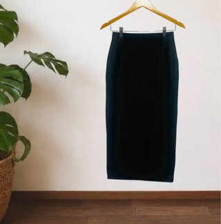 Talla S. Falda tubo de corte midi SHEIN